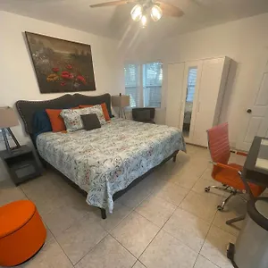 Apartment Sky Crest, Clearwater