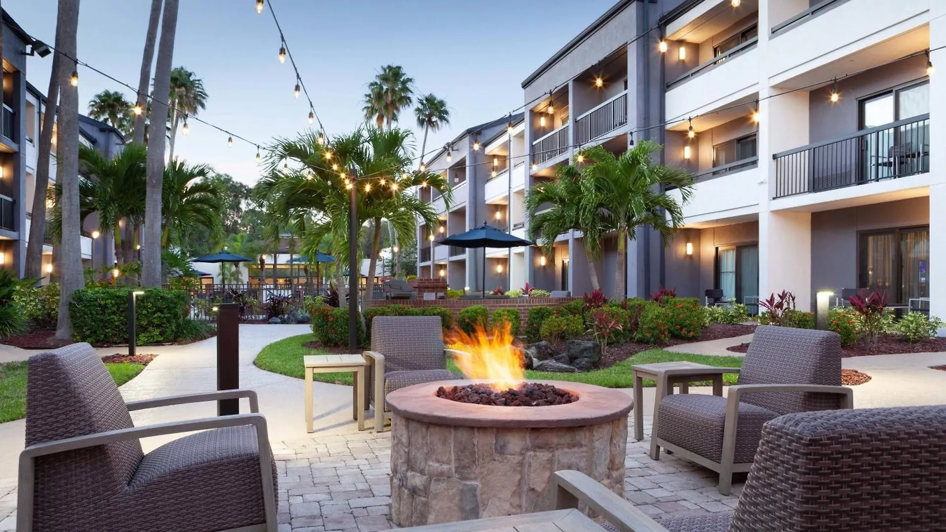 Courtyard St. Petersburg Clearwater Hotel