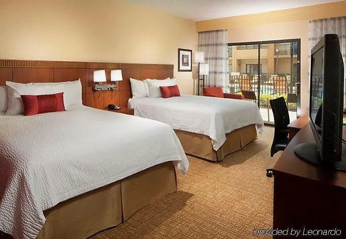 Courtyard St. Petersburg Clearwater Hotel 3*,  United States